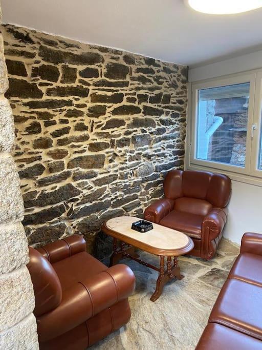 Casa Do Feligres E Da Alsira Villa Nogueira de Abaixo Eksteriør billede